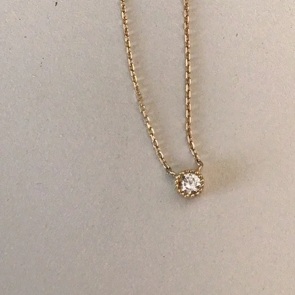 Dainty 14K Gold CZ Pendant EUC - Picture 6 of 8
